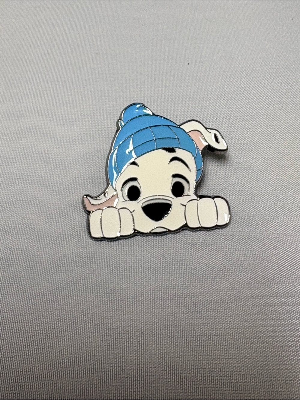 LOUNGEFLY DISNEY WINTER WONDERLAND Classic Characters Dalmatian Puppy Lucky Pin